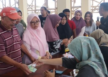 Operasi Pasar, Warga: Sembako Harga Murah Sangat Membantu