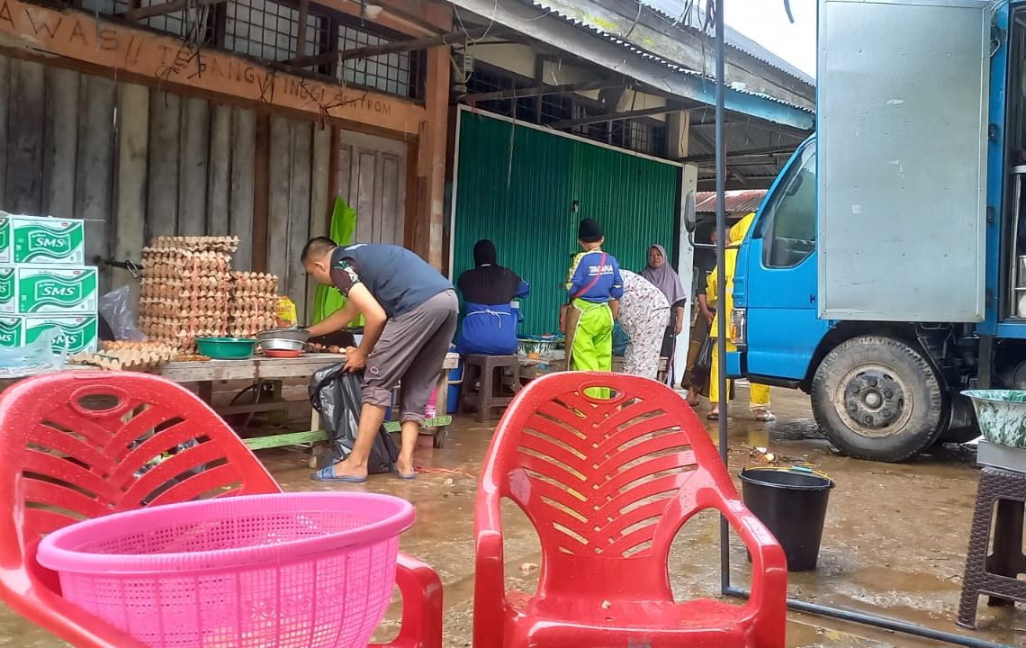 Dapur Umum Pemprov Sumbar Mulai Beroperasi di Pesisir Selatan Pagi Ini
