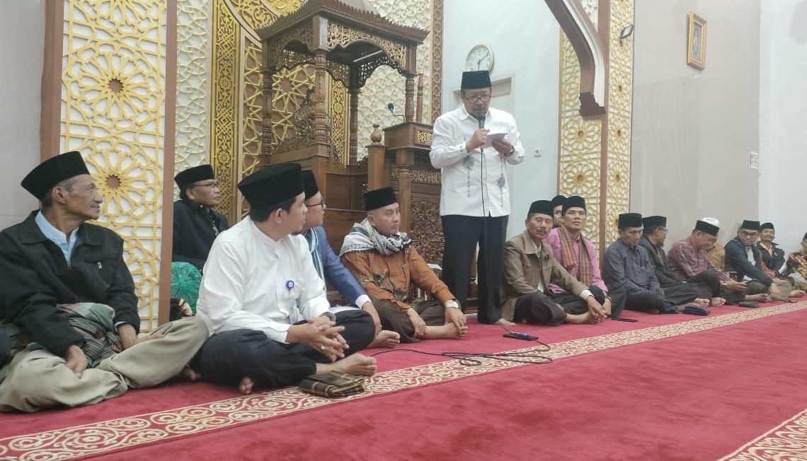Antusias Jemaah Mesjid Jabal Nur Sambut Tim Safari Ramadhan Kabupaten Agam