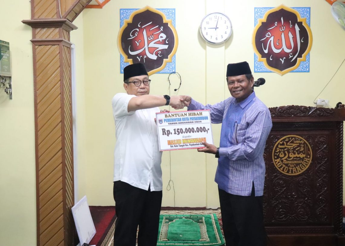 Tim Safari Ramadhan Kota Payakumbuh Kucurkan Bantuan Dana Rp.325 Juta pada Bulan Ramadhan