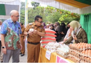 Pemko Payakumbuh Gelar Pasar Murah di Pelataran Parkir Kantor Balai Kota