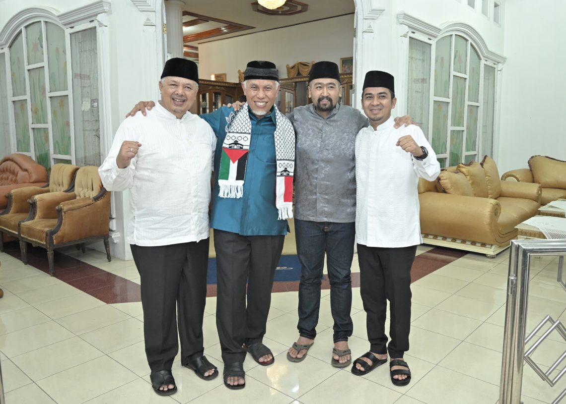 Safari Ramadhan Pemprov Istimewa di Kota Solok, Tarawih Bersama Wako Zul Elfian