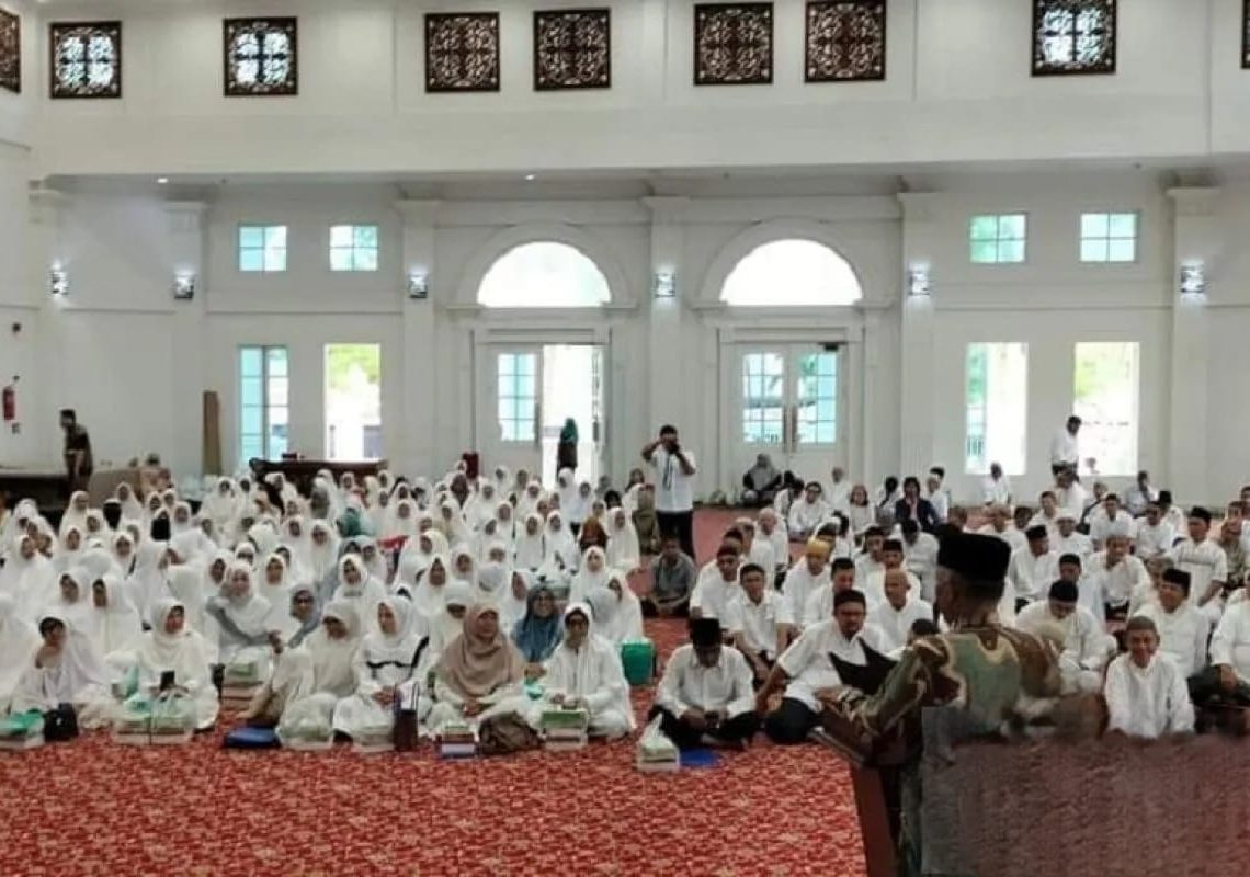Jemaah Calon Haji Bukittinggi Resmi Mulai Manasik Gabungan