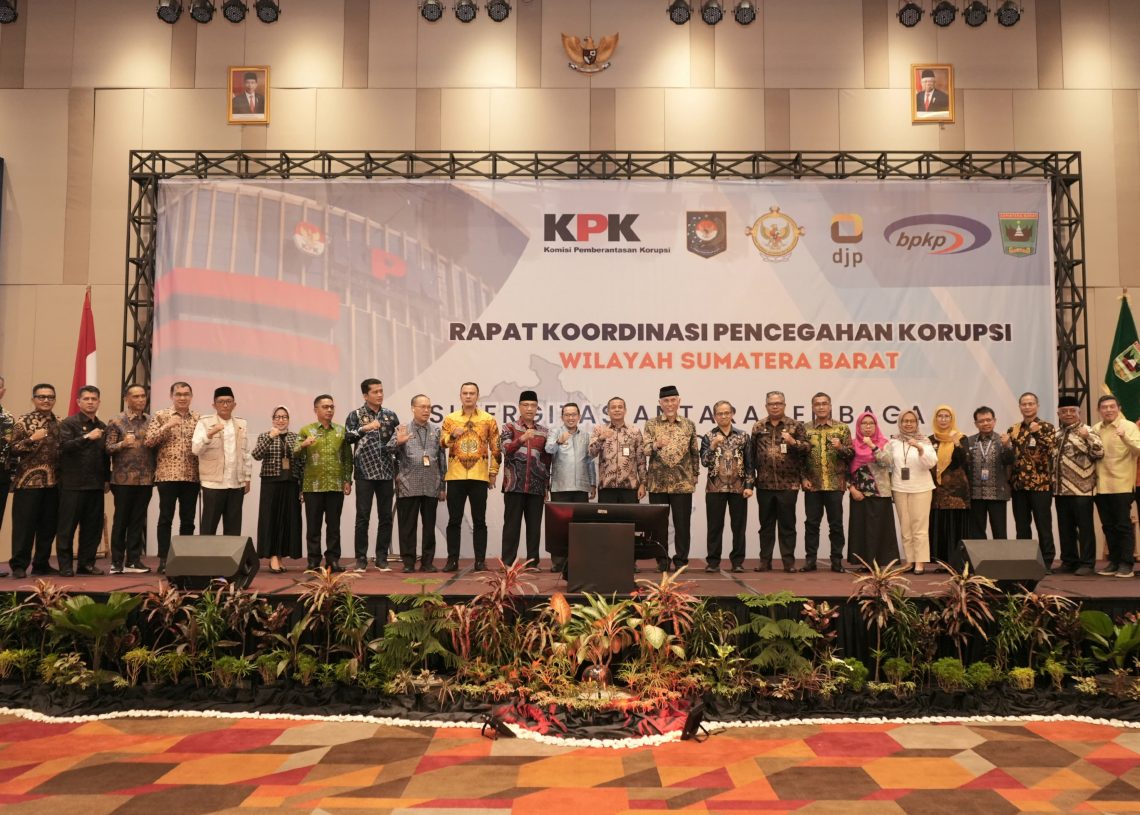 Rakor Pencegahan Korupsi Wilayah Sumbar, Gubernur Mahyeldi Ajak Bupati/Wako Tingkatkan Sinergitas