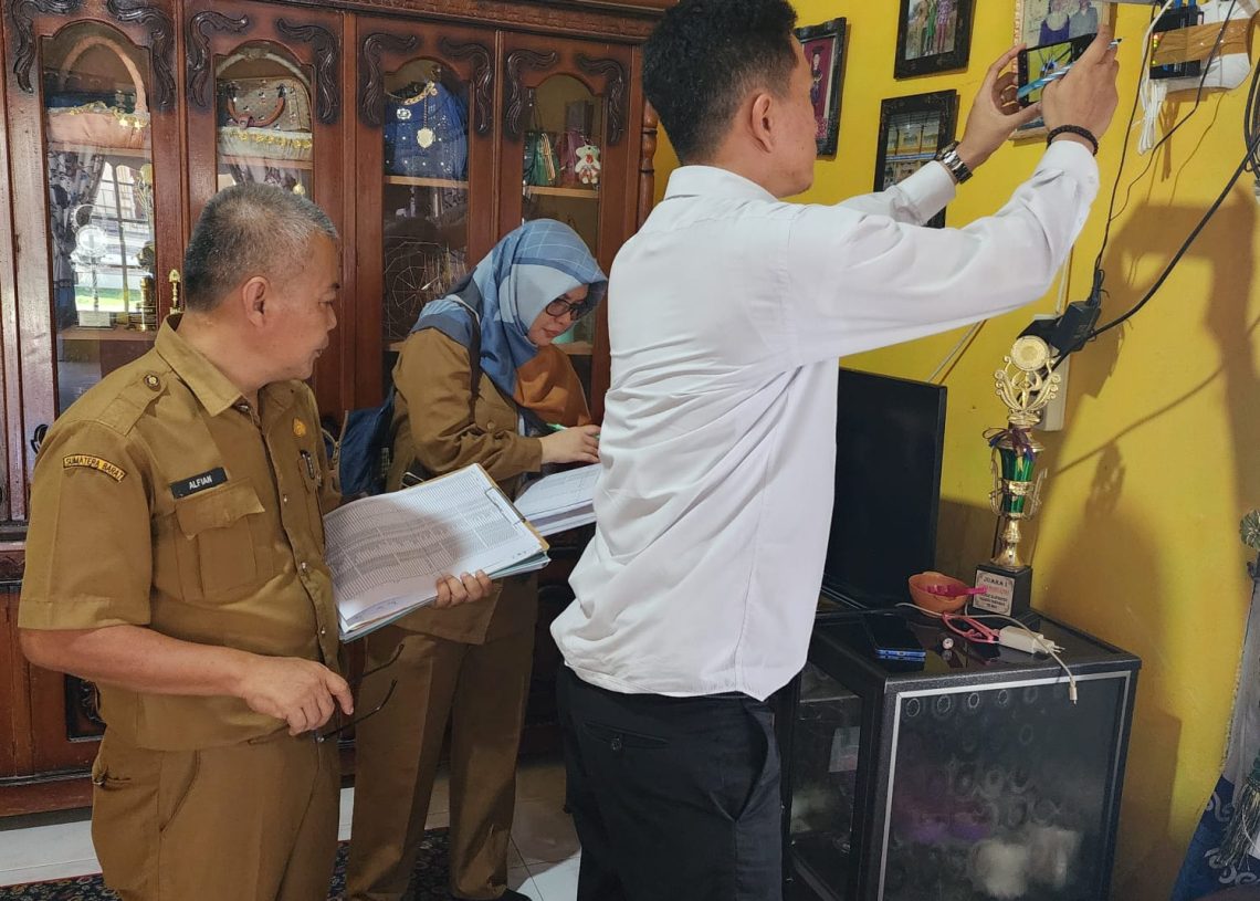 Inspektorat Padang Pariaman Tindaklanjuti Pengaduan Penggunaan Dana Nagari Sungai Gimba