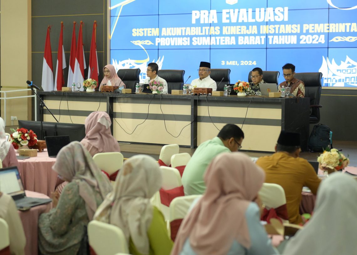 Pemprov Sumbar Ingin Indeks SAKIP Predikat A, Sekda Minta Seluruh OPD Tingkatkan Peran