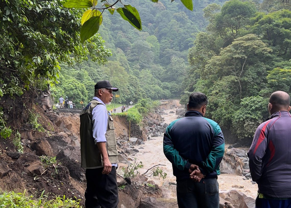 Sumbar Berduka, Korban Banjir Bandang Telan 31 Jiwa