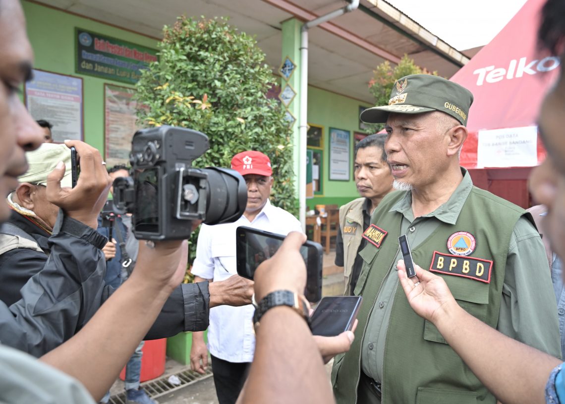 Jam Operasional Kendaraan Barang di Jalur Sitinjau Lauik Mulai Diatur Senin Depan