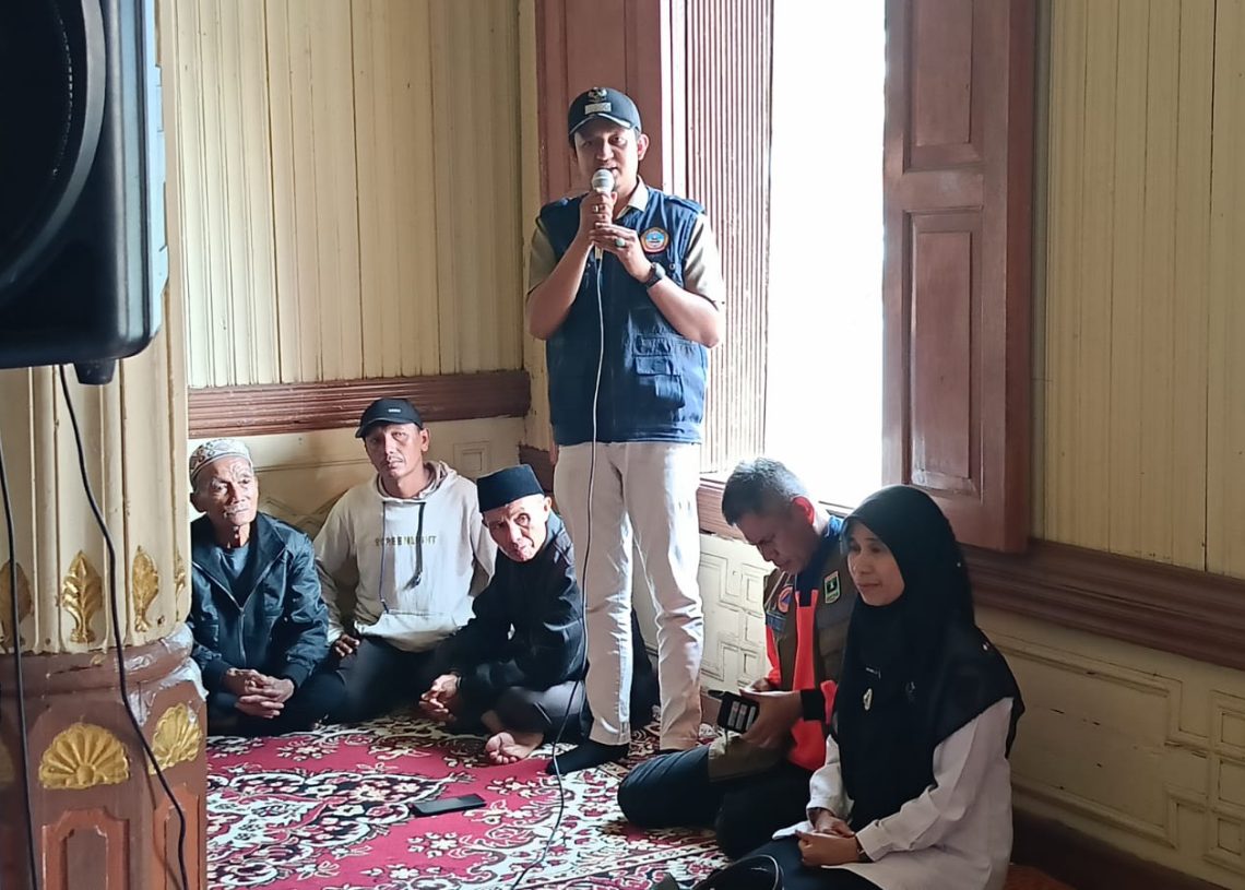 BPBD Sumbar Sosialisasikan Kegiatan Pemecahan Batu di Nagari Sungai Pua
