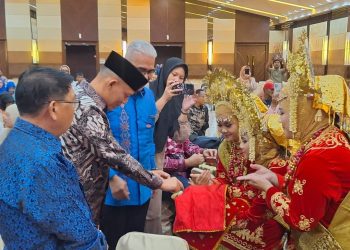 Hadiri Acara Halalbihalal IKLS Di Pekan Baru, Ini Pesan Bupati Pasaman
