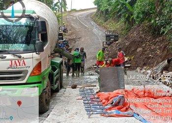 Pekerjaan Jembatan Trawas Kabupaten Mojokerto Berjalan dengan Baik