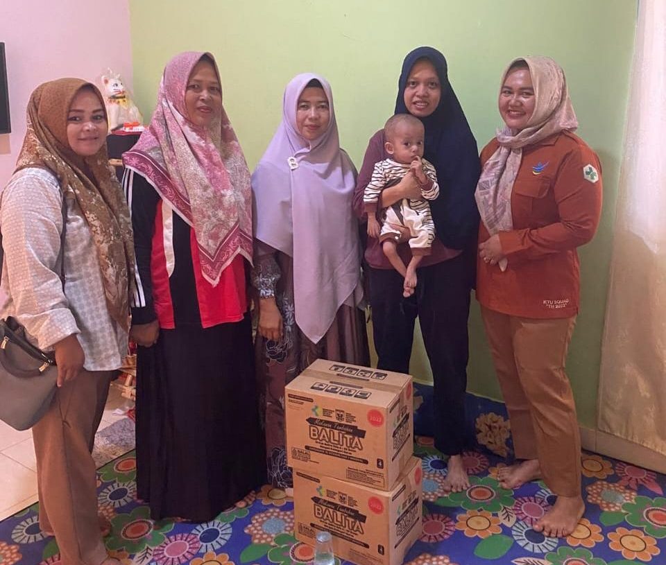 Balita Gizi Buruk di Nagari Taratak Dikunjungi Petugas Gizi dari Dinkes