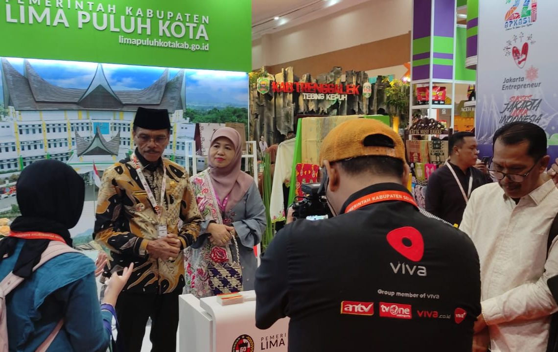 APKASI ke-XVI Resmi Dibuka Presiden Jokowi, Bupati Safaruddin Perkenalkan Limapuluh Kota