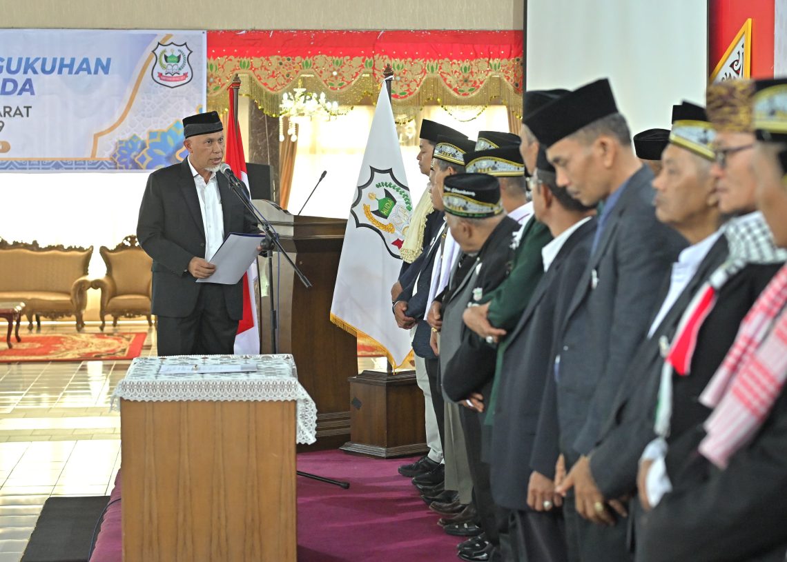 Pengurus HUDA Dikukuhkan, Gubernur Mahyeldi Berharap Kekurangan Penceramah di Sumbar Teratasi