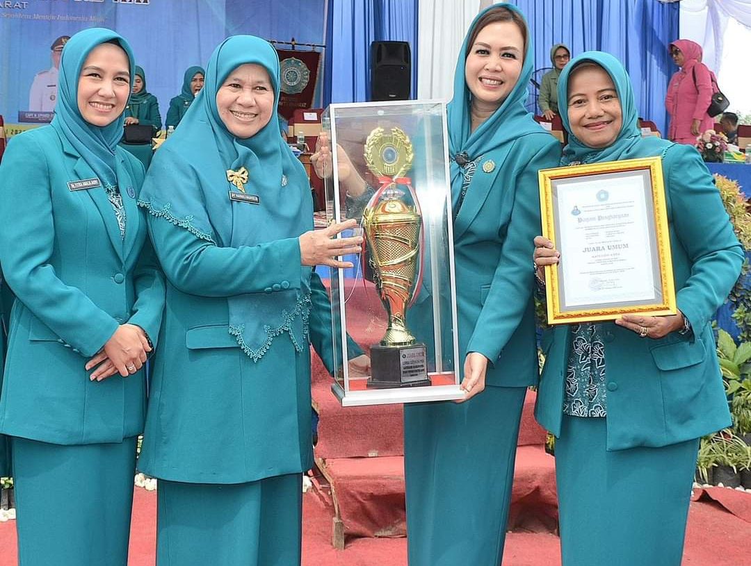 Lomba Gerakan PKK Tingkat Provinsi Sumbar 2024, Kota Padang Kembali Juara Umum
