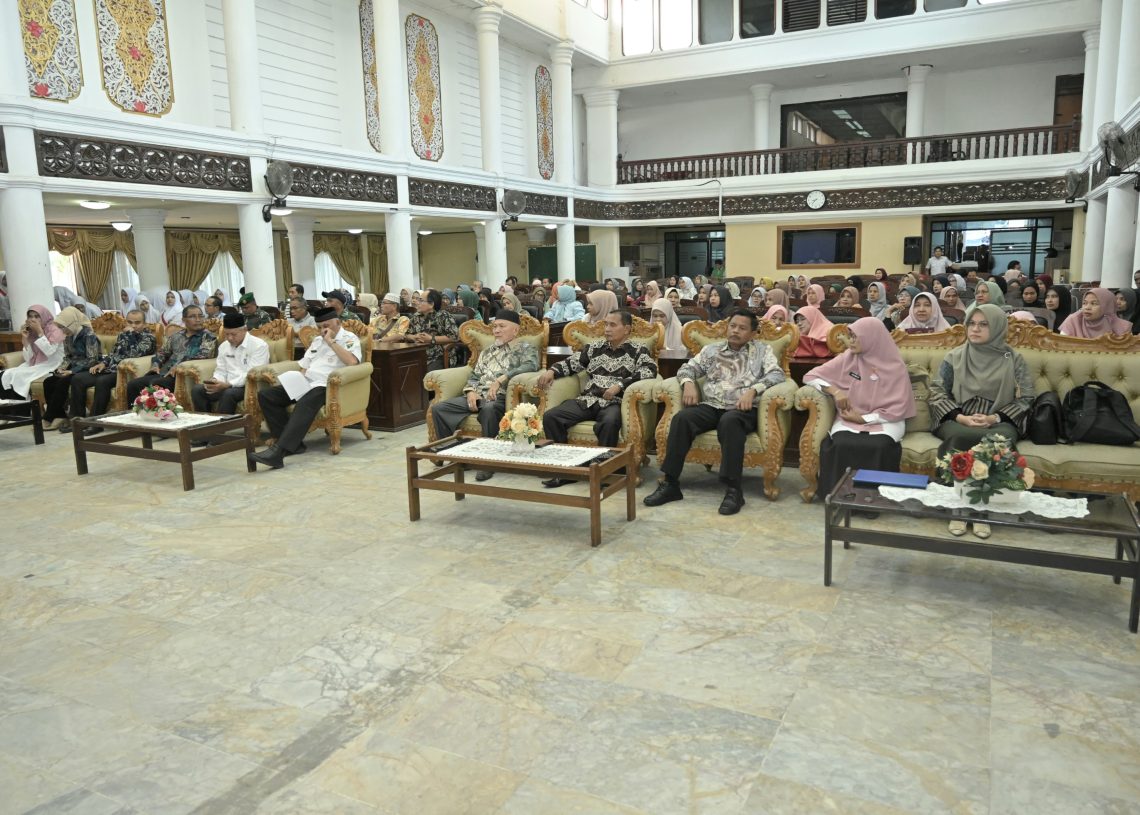 Siapkan Generasi Berkualitas, Gubernur Mahyeldi Sebut Sekolah Butuh Dukungan Penuh Orangtua