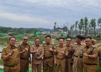 Pj Bupati Lambar Hadiri Pertemuan dan Dengarkan Arahan dari Presiden di IKN