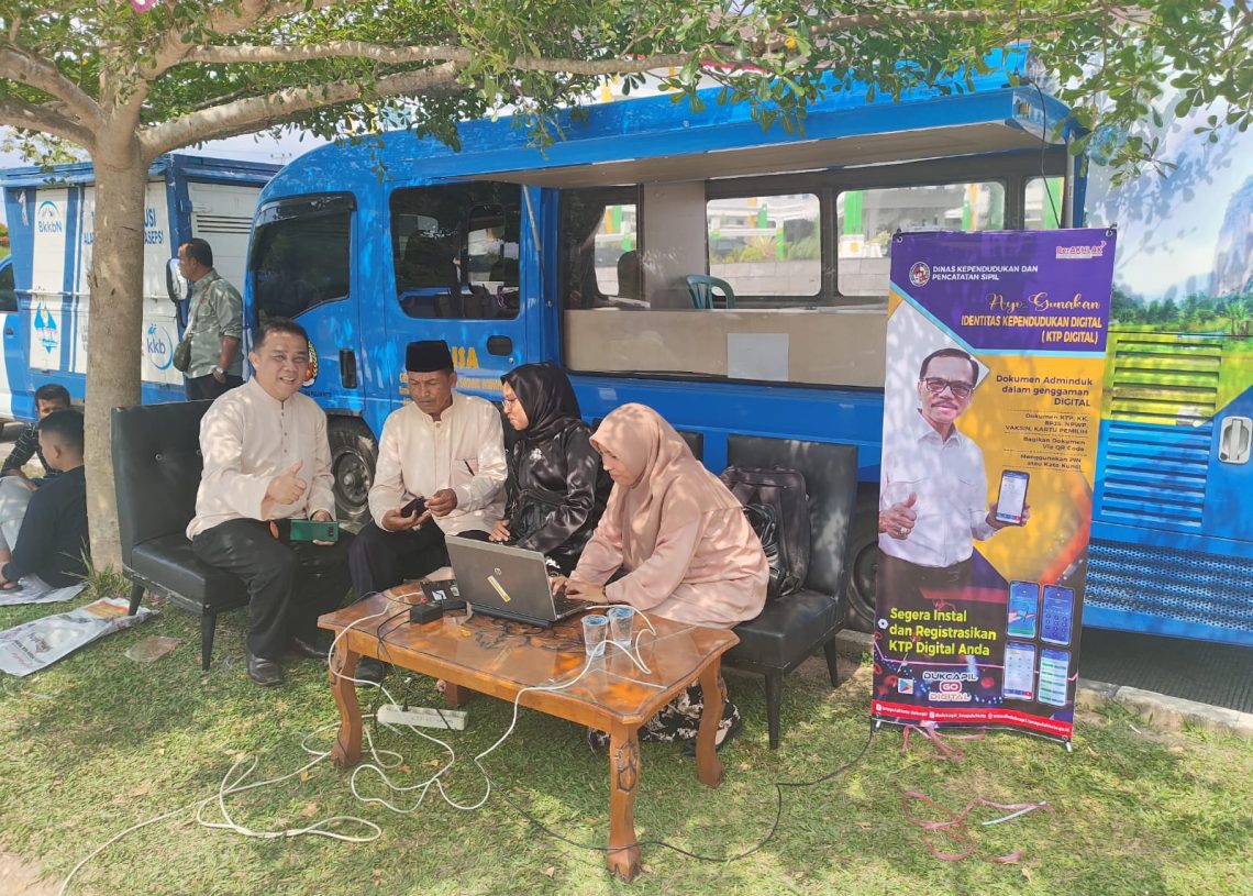 Luar Biasa, Disdukcapil Limapuluh Kota Berikan Kemudahan dengan Hadirkan Berbagai Layanan bagi Masyarakat