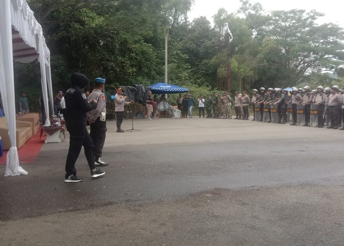 Polres Sawahlunto Didukung TNI dan Instansi Terkait Gelar Sispamkota Jelang Pilkada Serentak 2024