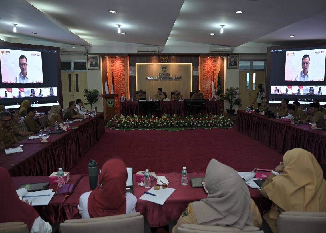 Evaluasi SAKIP Sumbar 2024, Gubernur Mahyeldi Tekankan Pentingnya Akuntabilitas dan Koordinasi