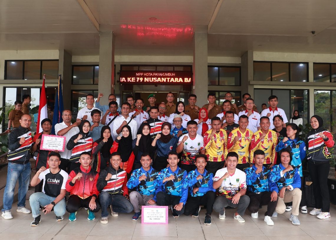 Rida Ananda Lepas 31 Atlet dan Pelatih untuk Berlaga di Kancah Nasional