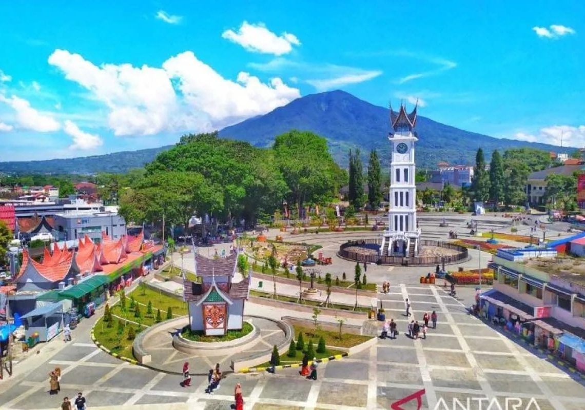Satu-satunya di Sumbar, Bukittinggi Masuk 10 Besar Kota di Indonesia Terfavorit Dikunjungi Selama 2024