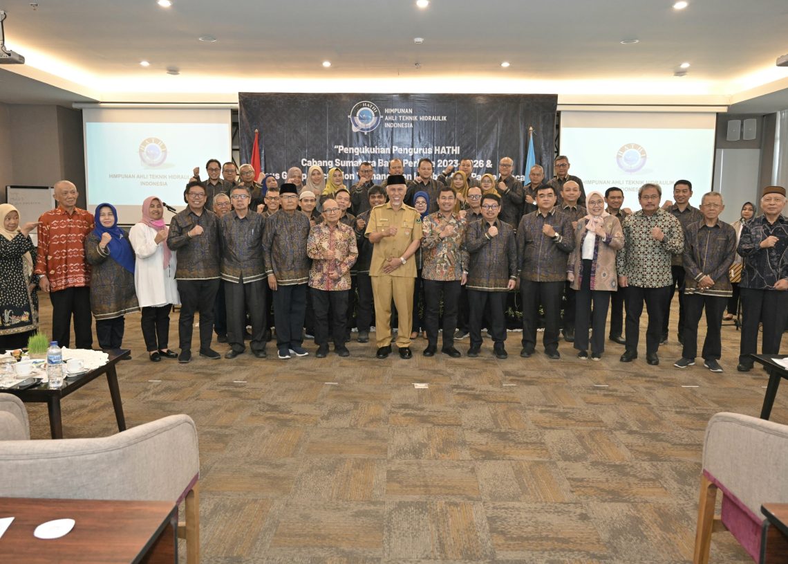 Pengurus HATHI Sumbar Dikukuhkan, Gubernur Mahyeldi Ingatkan Pentingnya Peran Ahli Hidraulik