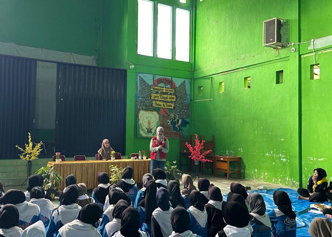 Diklat PMR, Meivyta: Remaja Berkarakter, Peduli Kesehatan dan Tanggap Bencana