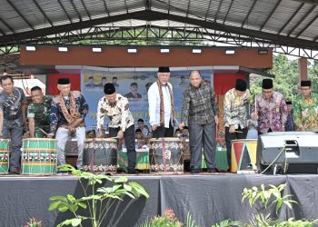 Ajang Aktualisasi Bakat Santri, Gubernur Mahyeldi Resmikan Gelaran Porsadin ke-6 Tingkat Sumbar