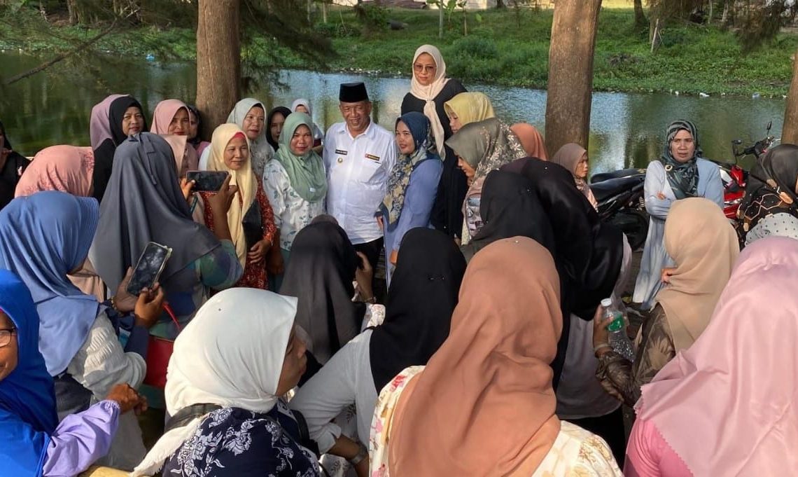 Luar Biasanya Antusiasme Warga Pertanda Bupati RA Diterima Lanjutkan Periode Kedua