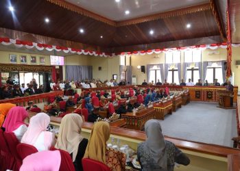 Di Hadapan Para Legislator Lambar, Pj Bupati Sampaikan Capaian di Masa Kepemimpinannya