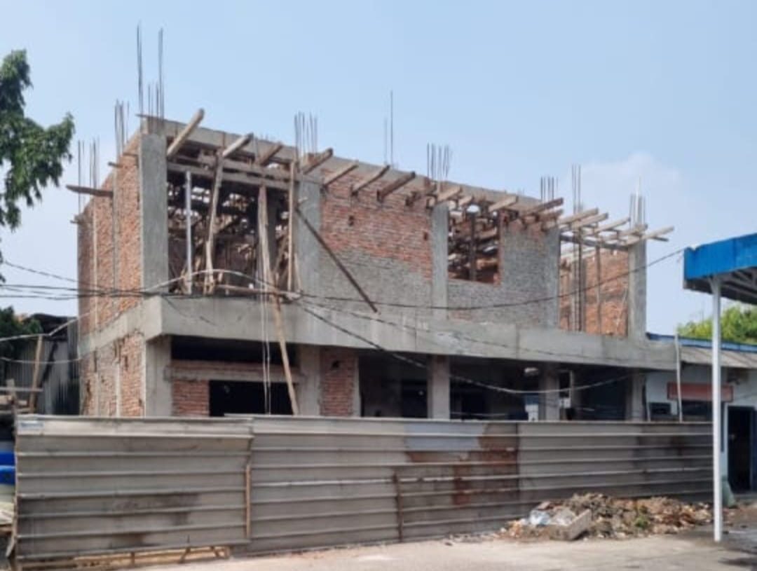 Bangunan 2 Lantai di SPBU Cendrawasih Tanpa PBG Masih Terus Berjalan