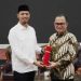 Erman Safar Serahkan Nota Pengantaran Tugas kepada Pjs Wali Kota Bukittinggi