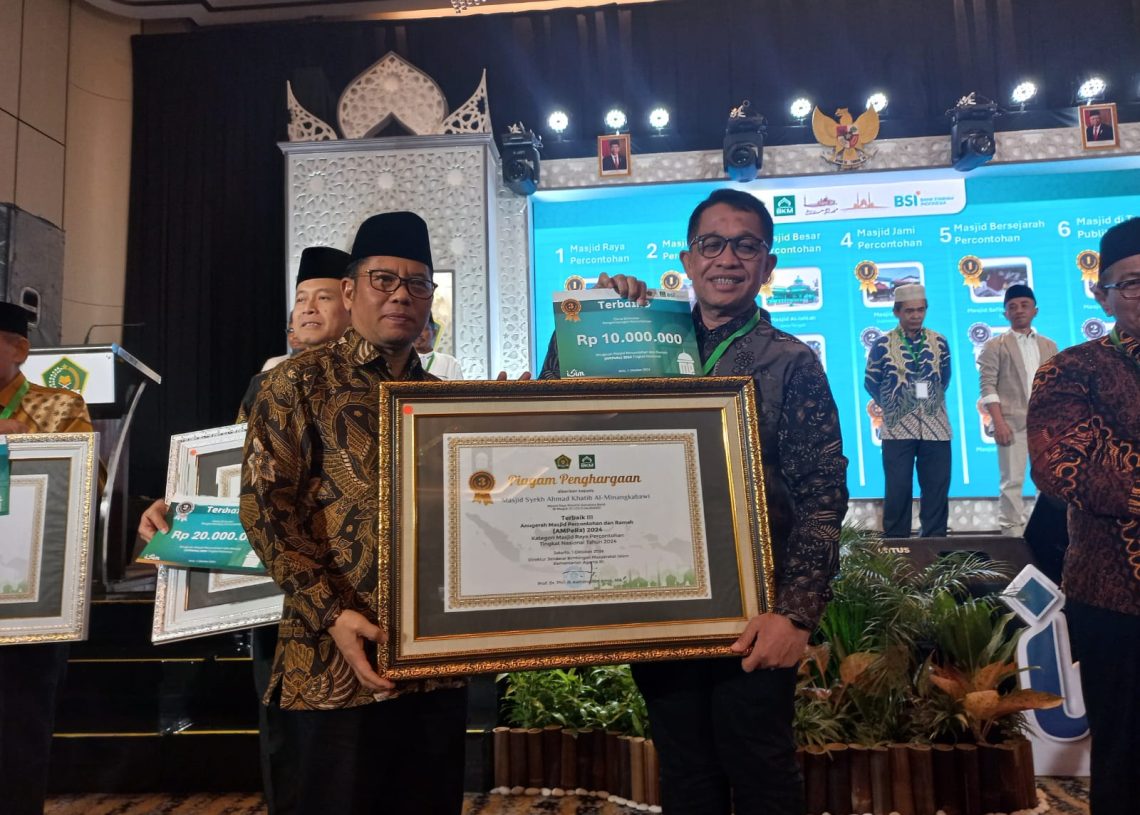 Pemprov Sumbar Berhasil Menangkan 3 Kategori Masjid Percontohan Tingkat Nasional 2024