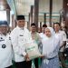 Masyarakat Terdampak Banjir Terima Paket Sembako