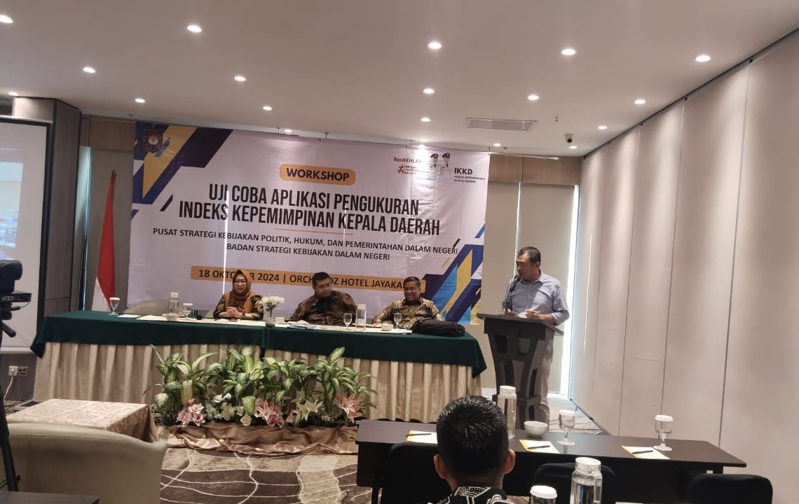 Pjs Bupati Akbar Ali Workshop Ujicoba Aplikasi IKKD