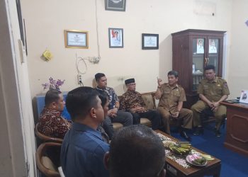 Akhirnya Pedagang Kaki 5 Pasar Ibuh Blok Timur Sepakat Dipindahkan ke Tempat yang Disediakan
