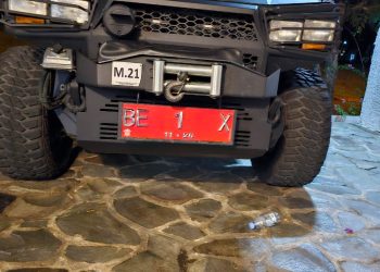 Bupati Agus Istiqlal Kepala Daerah Pertama Gunakan Jeep Maung Produksi PT Pindad sebagai Randis