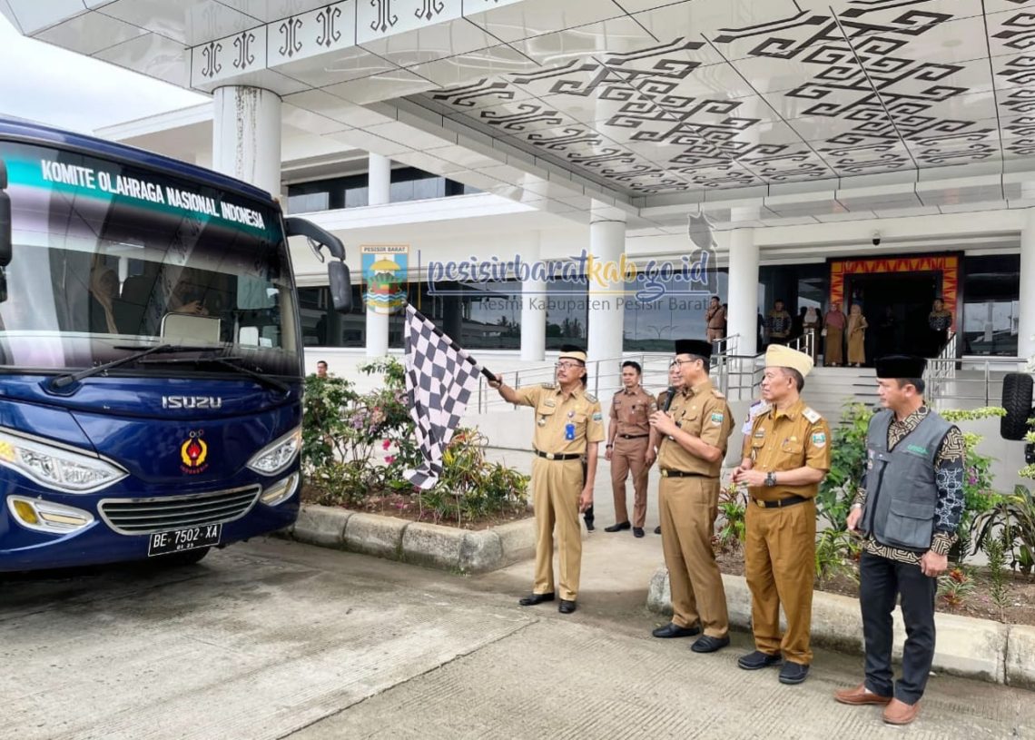 Lepas Kafilah MTQ Tingkat Provinsi, Agus Istiqlal Minta Tetap Kedepankan Profesionalitas dan Sportivitas
