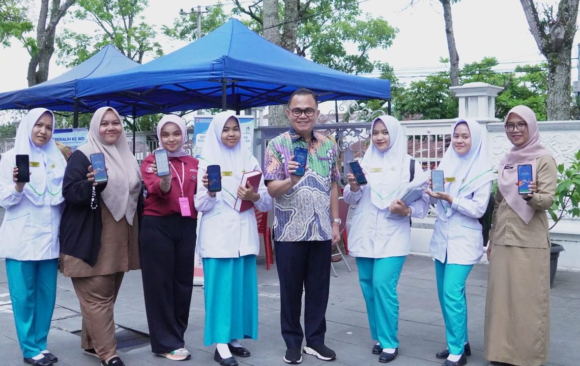 Menyongsong Hari-H Pilkada, Pemko Bukittinggi Gelar Gebyar Pelayanan Dukcapil Prima