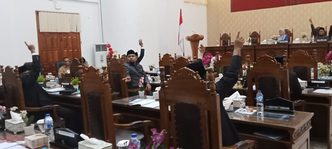 Pengesahan APBD Sawahlunto Tahun 2025 Disepakati Melalui Voting