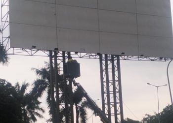 Satpol PP DKI Jakarta ‘Mencla Mencle’ soal Pembongkaran Reklame Ilegal di Cengkareng, Pj Gubernur Harus Evaluasi