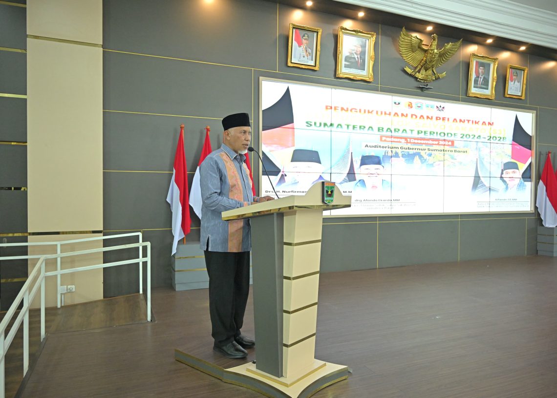 Gubernur Mahyeldi Kukuhkan Pengurus S3