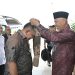 Gubernur Mahyeldi Sambut Kedatangan Wamen UMKM Helvi Yuni Moriza di Sumbar