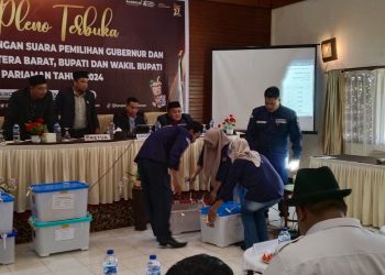 Pleno Terbuka KPU Padang Pariaman Tetapkan JKA-Rahmat Unggul di Pilkada 2024