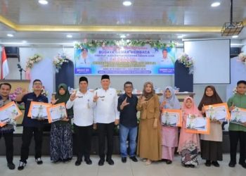 Bupati Sabar AS saat Buka Sosialisasi Peningkatan Imajinasi anak dan remaja