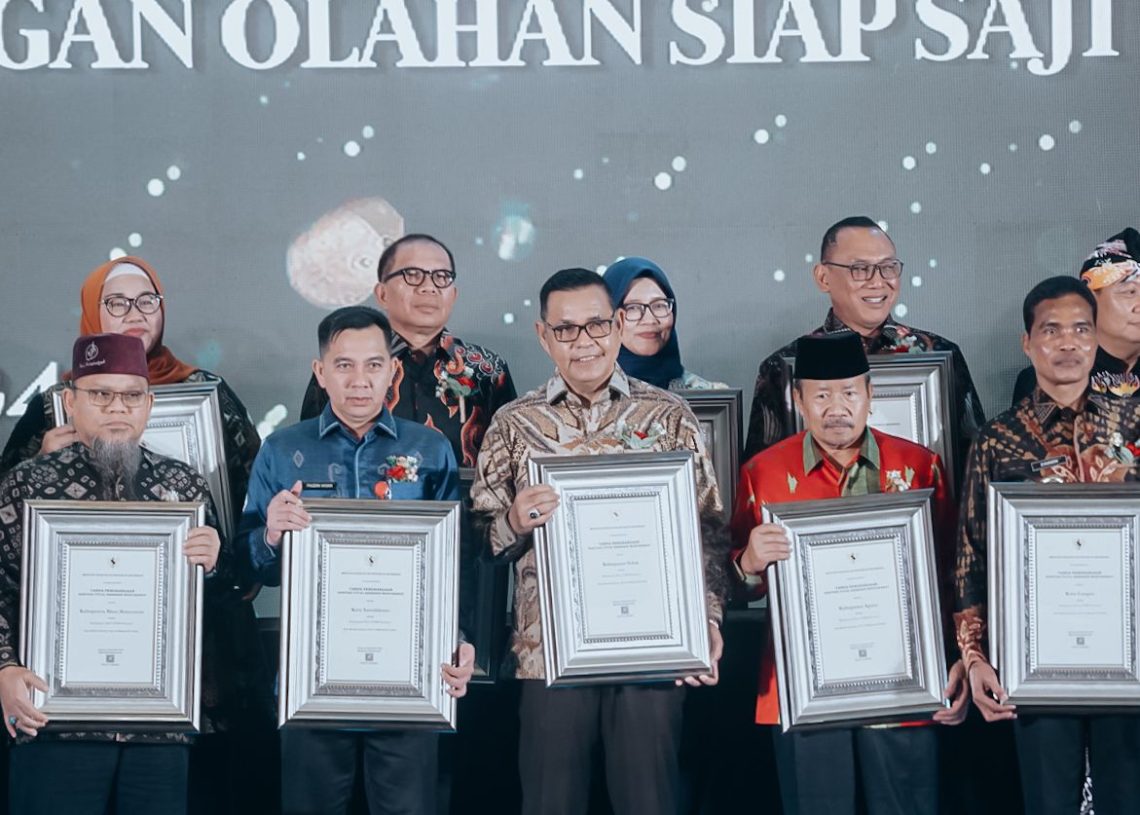 Di Penghujung 2024, Kabupaten Solok Terima Penghargaan STM Award dari Kemenkes
