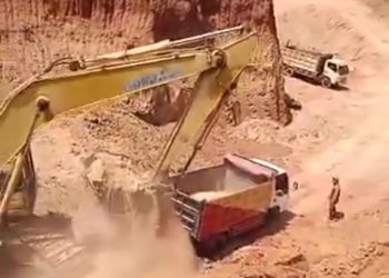 Warga Tolak Keras Tambang Ilegal Bukit Gunung Celeng di Tuban