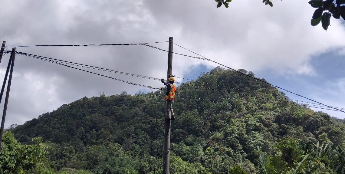 PLN Icon Plus Pastikan Keandalan Jaringan selama Perayaan Natal 2024 dan Tahun Baru 2025 Hingga Daerah Terpencil