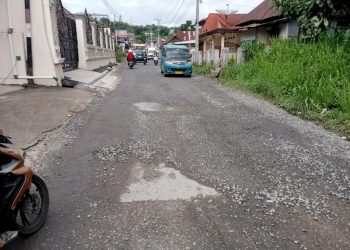 Kerusakan Akibat Pengalihan Arus, Ruas Jalan Simpang Padang Luar-Simpang Malalak Dituntaskan Tahun Ini